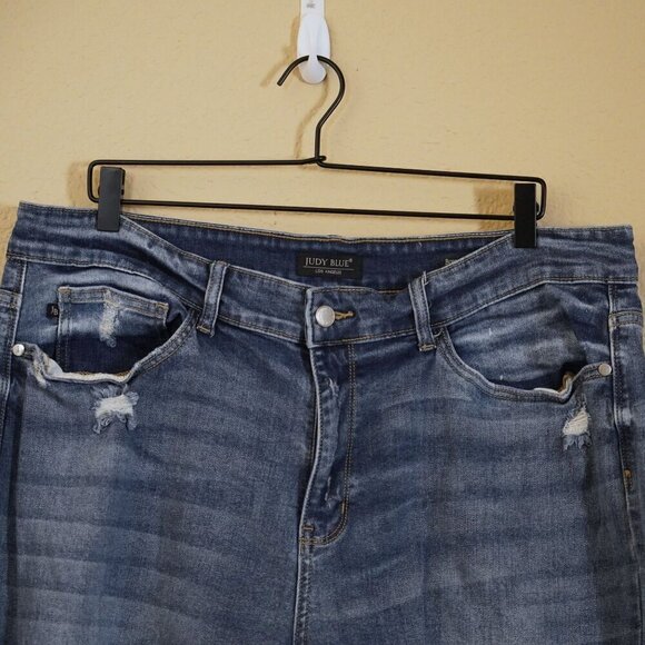 Judy Blue Brittany Boyfriend Fit Distressed Jeans 20W High Rise Frayed Hem - Picture 4 of 10